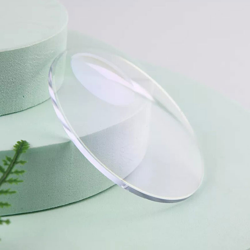 1.499 Bifokale Linse mit rundem Oberteil