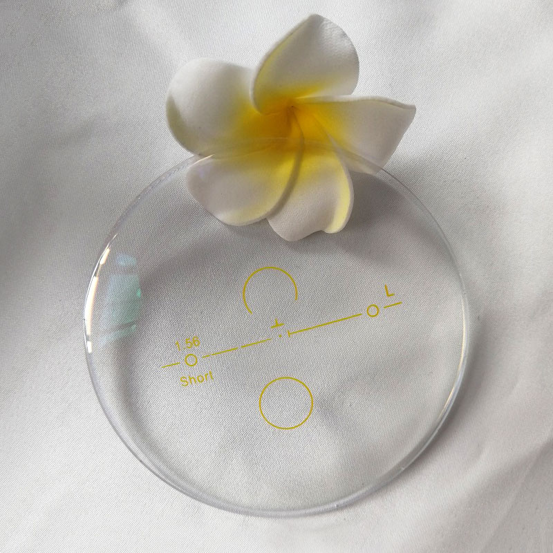 1,56 Gleitsichtglas HMC