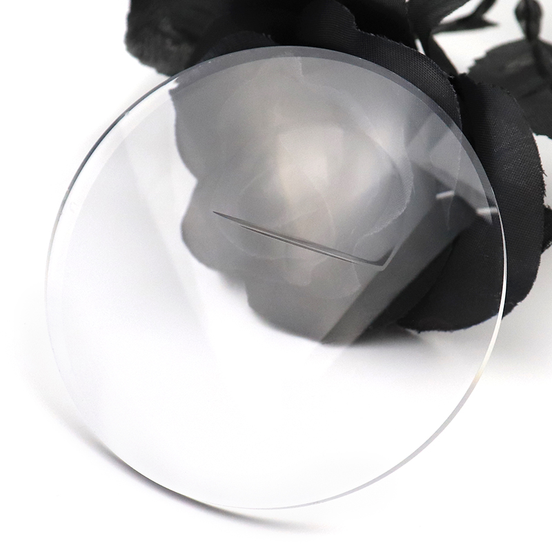 1,56 Bifokales Flat-Top-Objektiv HMC