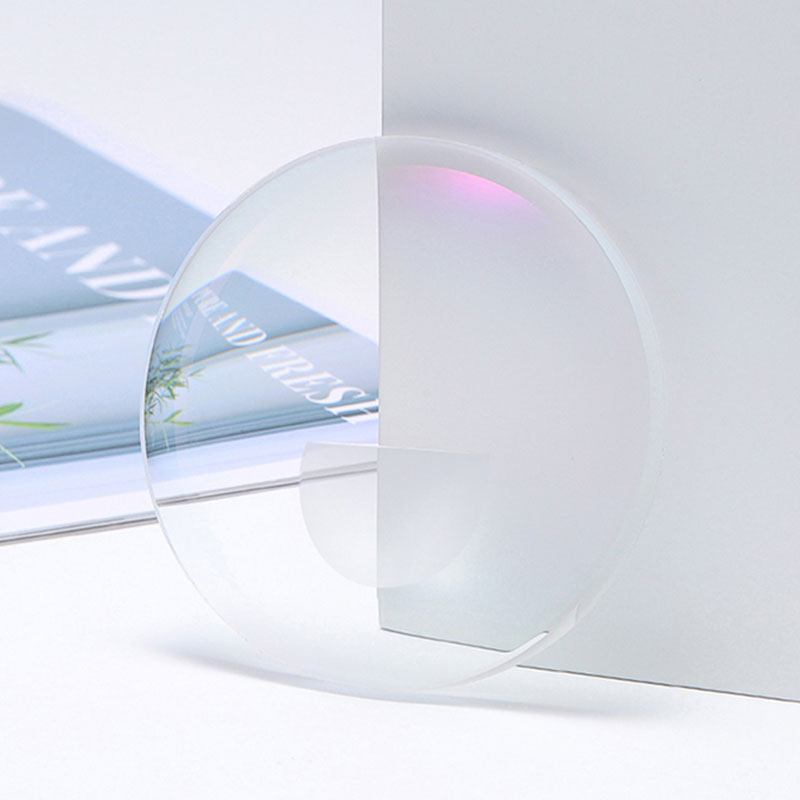 1,56 Bifokales Flat-Top-Objektiv HMC