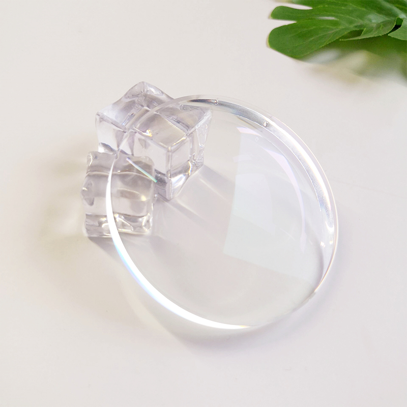 1,59 Einstärken-PC-Objektiv