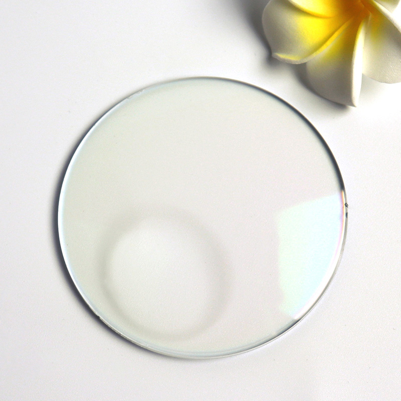 RX 1,499 1,56 1,60 1,67 1,74 Einstärken-Progressiv-Blaublock-Bifokalglas mit rundem Oberteil und flachem Oberteil