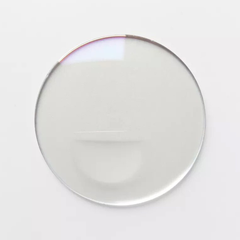 1.499 Halbfertige Bifokallinse mit flacher Oberseite